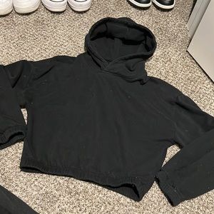 black cinched cropped hoodie